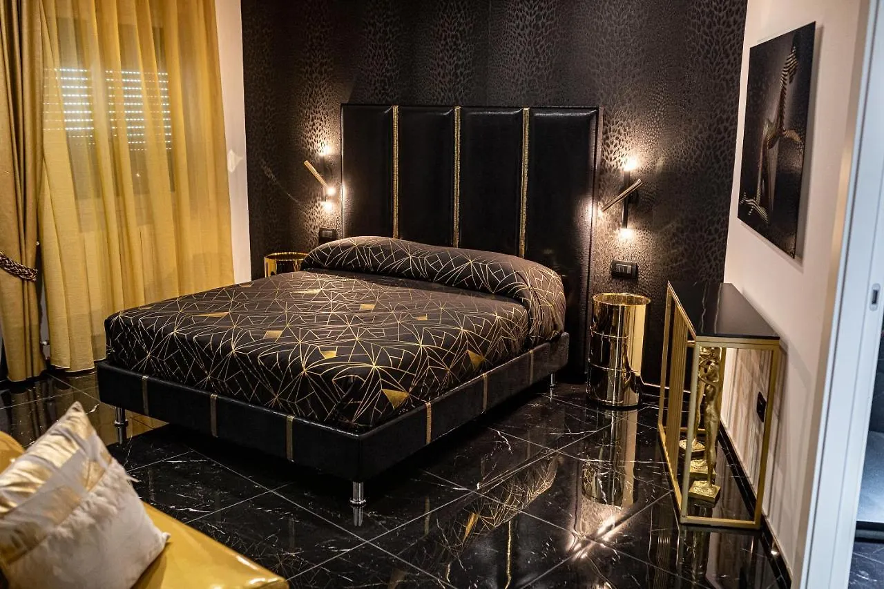 Prezioso Suites & Rooms 레체 B&B
